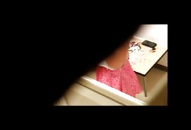 دو دوست با یوگا شروع کردند و به زودی در موقعیت 69 قرار گرفتند